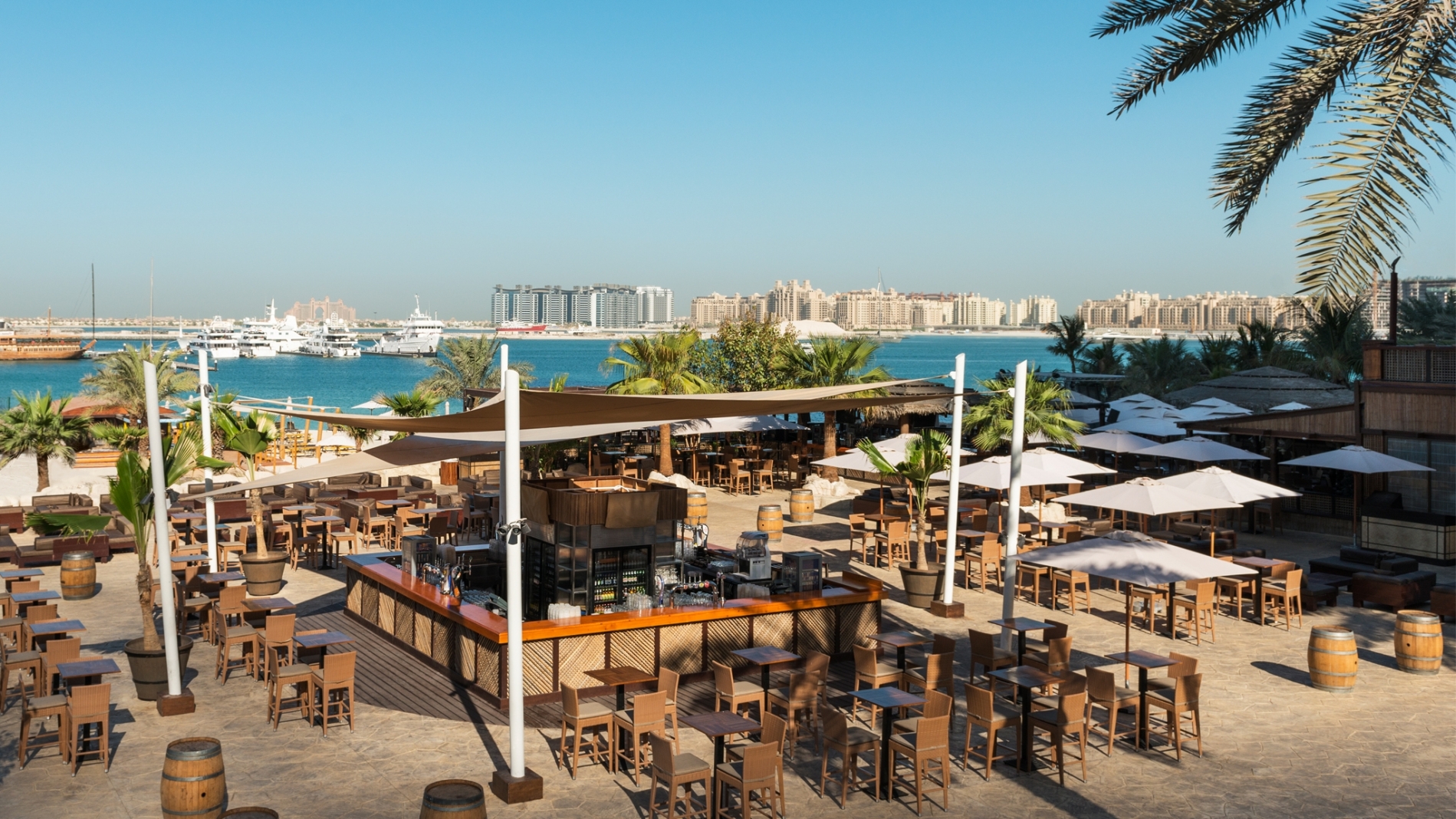 Middle Deck | Barasti Beach Bar Dubai | Mina Seyahi Middle Deck | Barasti Beach Bar Dubai | Mina Seyahi